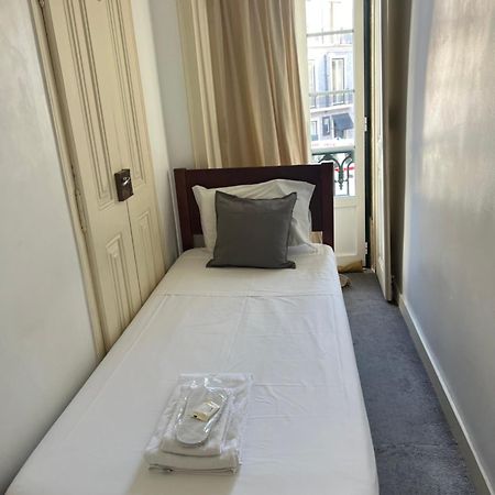 Sao Lazaro Bhuiyan Family Host Hotel ลิสบอน ภายนอก รูปภาพ